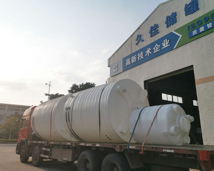 用LDPE和LLDPE制作的pe儲罐有什么區(qū)別呢？